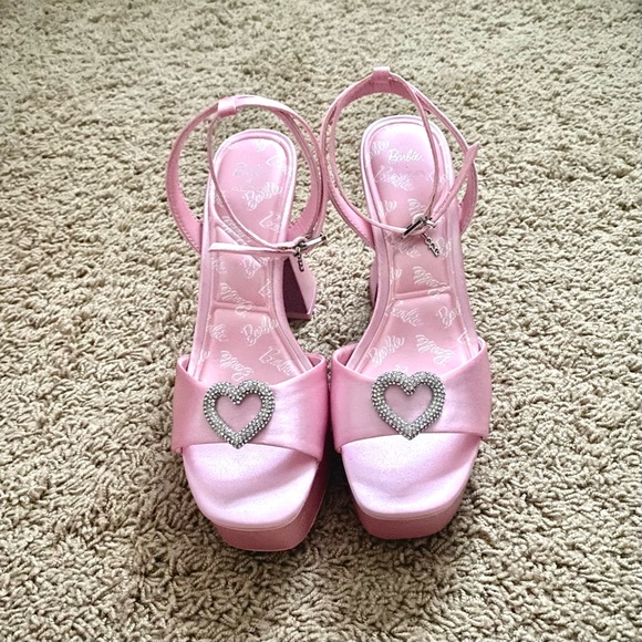 Barbie x ALDO Heels - Picture 9 of 13